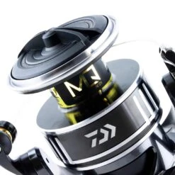 Daiwa BG MQ 8000-H -Professionelles Angelausrüstungsgeschäft 10465 jlg bg mq h spule