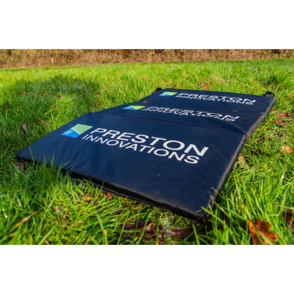 Preston Fold Away Unhooking Mat - Faltbare Abhakmatte 75x50x2 Cm 7 Preston Fold Away Unhooking Mat - Faltbare Abhakmatte 75x50x2 Cm – Bild 7
