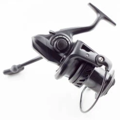 Daiwa Black Widow 5500A -Professionelles Angelausrüstungsgeschäft daiwa black widow a side jpgkargpcm1zrviq