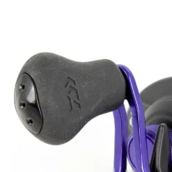 Daiwa ProRex Baitcast 100 HSLA / Linkshand 7 Daiwa ProRex Baitcast 100 HSLA / Linkshand -Professionelles Angelausrüstungsgeschäft daiwa prorex baitcast handle knob