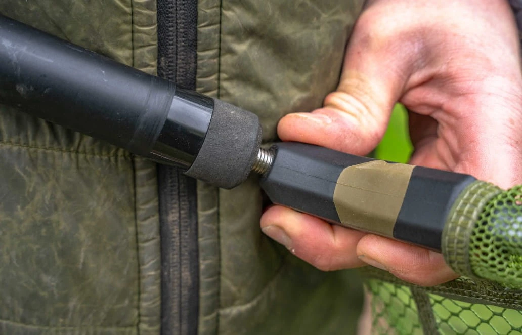 Korum Power Folding Spoon 26" 65cm 100cm Tief Faltbarer Kescherkopf 10 Korum Power Folding Spoon 26" 65cm 100cm Tief Faltbarer Kescherkopf – Bild 10