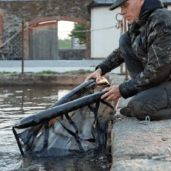 Nash Scope Ops Inflatable Retainer Sling XL -Professionelles Angelausrüstungsgeschäft scoperetainer9 1