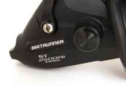 Shimano Baitrunner ST 2500 FB Freilaufrolle -Professionelles Angelausrüstungsgeschäft shimano baitrunner st 2500 fb detail back
