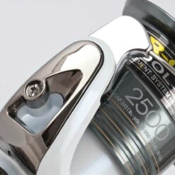 Shimano Stradic 2500 GTM RC -Professionelles Angelausrüstungsgeschäft shimano stradic gtm rc detail25628d2511f158