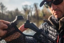 Zebco Folding Spoon 22" 55x45cm Faltbarer Kescherkopf 8 Zebco Folding Spoon 22" 55x45cm Faltbarer Kescherkopf -Professionelles Angelausrüstungsgeschäft zebcofoldingspoon5